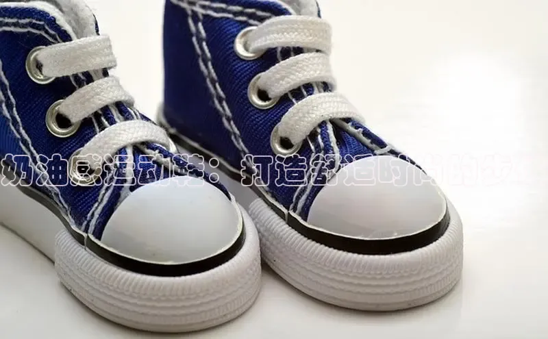 b体育官方下载入口最新版汉得信息奶油感运动鞋：打造舒适时尚的步伐