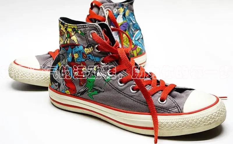 必一体育运动哇咔哇咔文化轻便透气的运动鞋，助力你的每一步